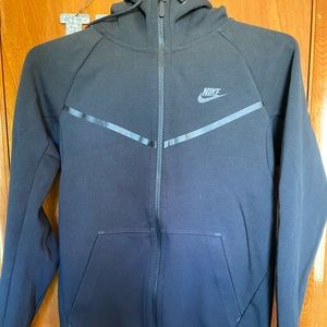Black Nike Tech Suit